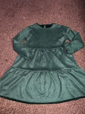 Joocy Babi Women's Emerald Green Long Sleeve Tiered Velvet Mini Dress